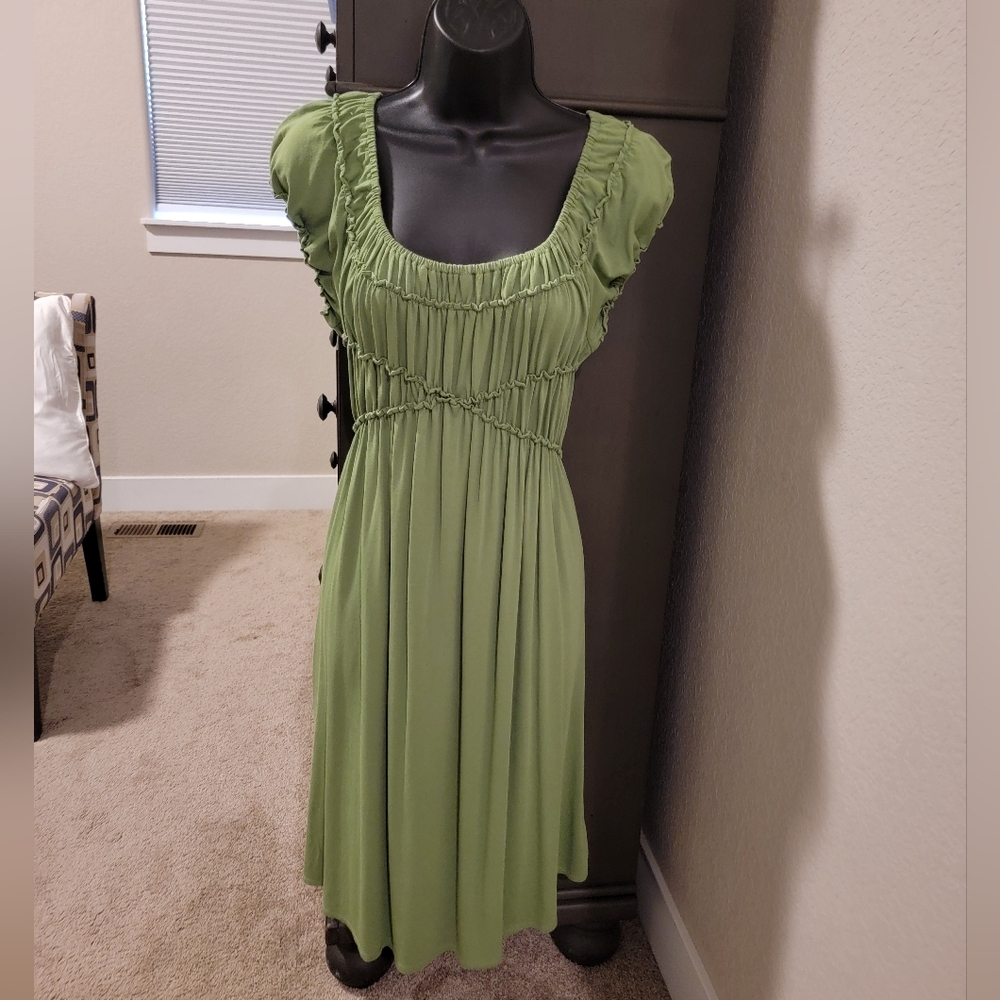 Midi Max Studio Empire waist Dress